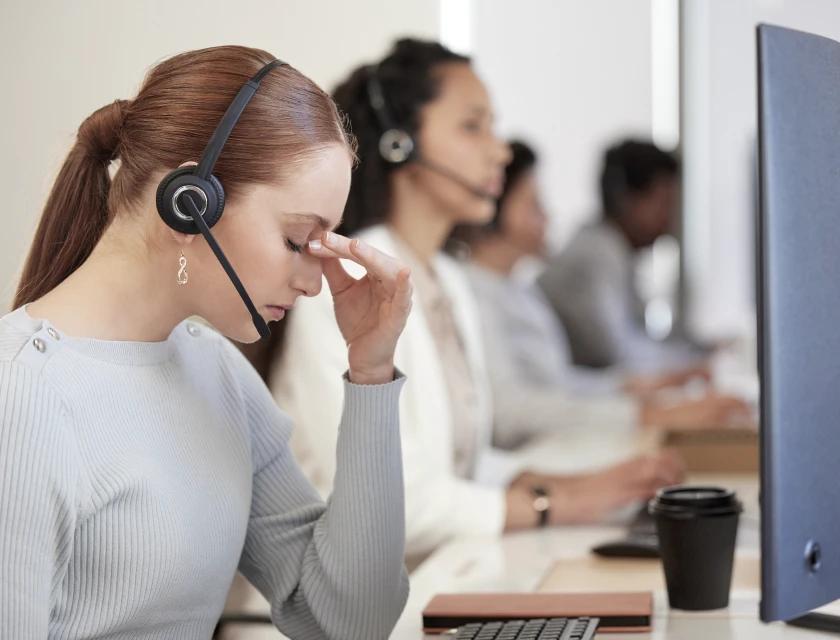 call-center-operator